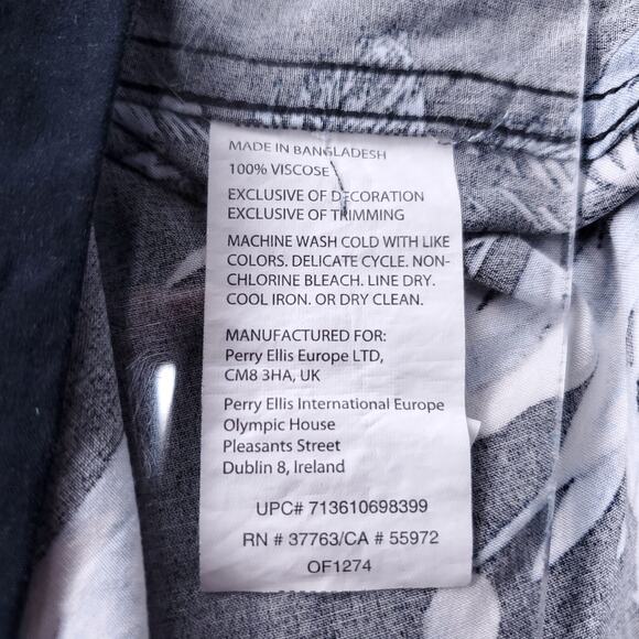 Cubavera Hawaiian Shirt Mens M Black Floral Short Sleeve Button Up Resortwear - Picture 9 of 10